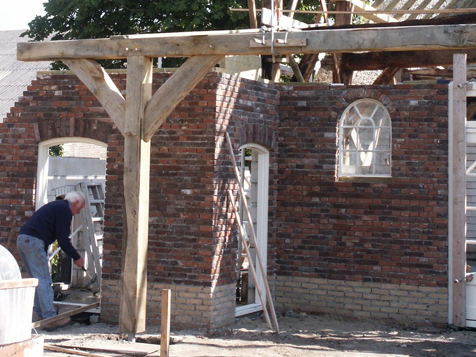 Nieuwe kap met eiken binten